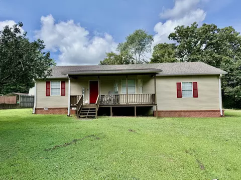 31861 County Road 8, Florence, AL 35634