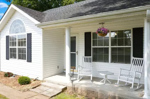 Exterior - 1119 Sentry Ct, Murfreesboro, TN 37130 photo 4 of 9