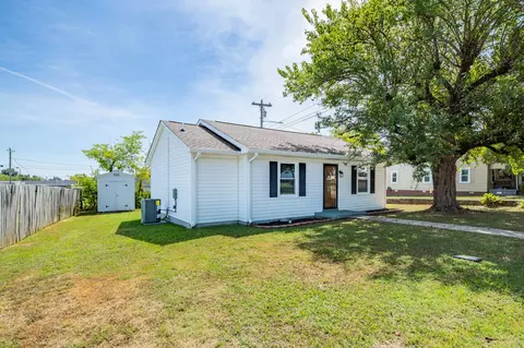 111 7th Ave S, Lewisburg, TN 37091