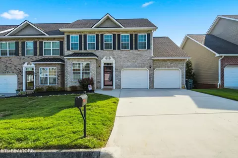 4847 Briar Rock Ln, Knoxville, TN 37920
