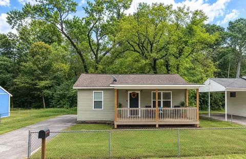 1114 Greenwood Rd, Chattanooga, TN 37411