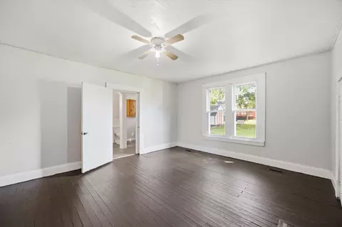 Other - 301 Bennett St, Decherd, TN 37324 photo 2 of 8
