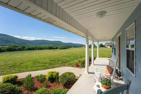 17 Rivers Edge Rd, Dunlap, TN 37327 photo 4