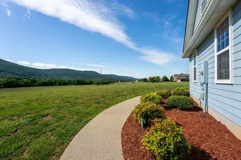 17 Rivers Edge Rd, Dunlap, TN 37327 photo 5
