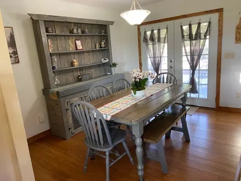 Dining - 95 Floyd Ln, Decherd, TN 37324 photo 1 of 1
