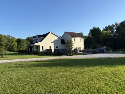 Exterior - 95 Floyd Ln, Decherd, TN 37324 photo 2 of 21