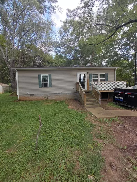404 Lawrence Ave, Chapel Hill, TN 37034