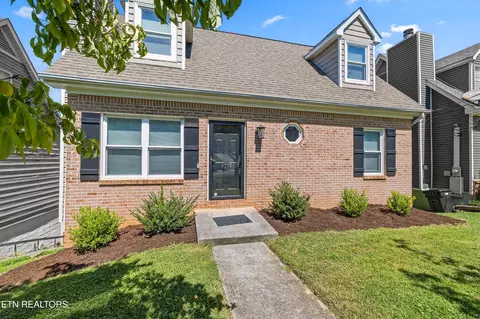 9217 Shady Mill Ln, Knoxville, TN 37922