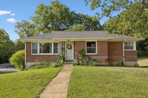 440 8th Ave S, Lewisburg, TN 37091