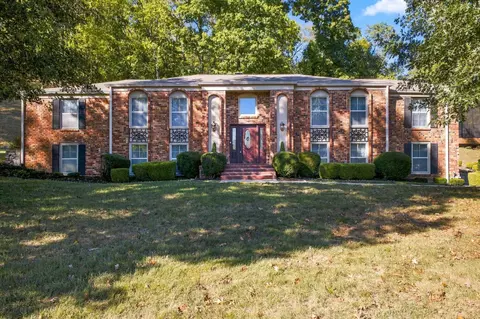 5424 Forest Acres Dr, Nashville, TN 37220