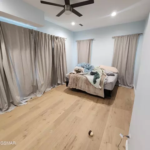 Bedroom - 799 Penelope Ln, Sevierville, TN 37876 photo 6 of 6