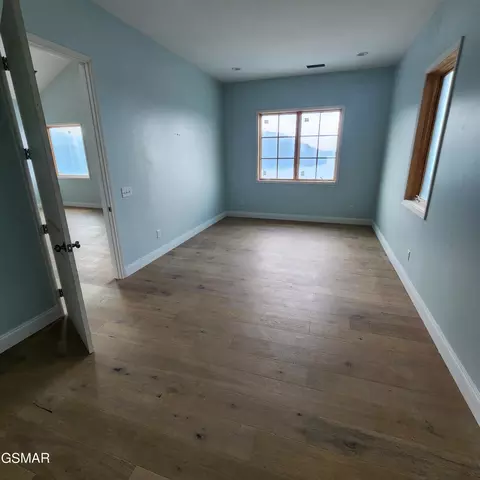 Bedroom - 799 Penelope Ln, Sevierville, TN 37876 photo 4 of 6