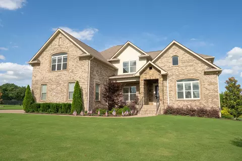 302 Kelsey Grace Pl, Mount Juliet, TN 37122