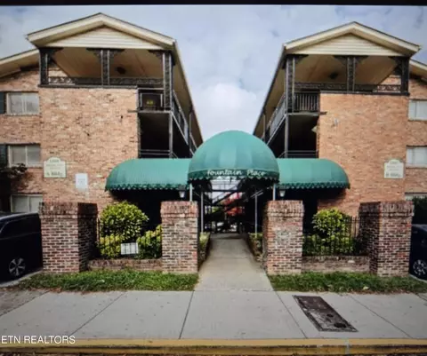 1509 Highland Ave #A401, Knoxville, TN 37916