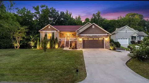 685 York Rd NE, Cleveland, TN 37323