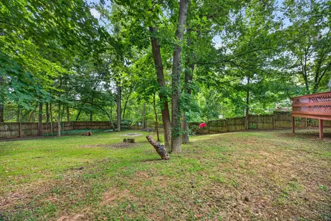 313 Lafayette Point Cir, Clarksville, TN 37042
