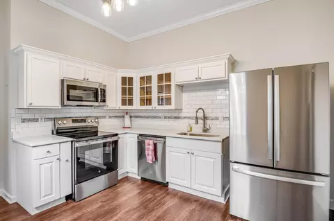 2011 E 13th St, Chattanooga, TN 37404