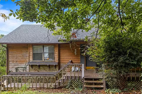 Exterior - 605 Clearview Dr, Ringgold, GA 30736 photo 1 of 11