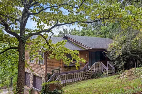 605 Clearview Dr, Ringgold, GA 30736