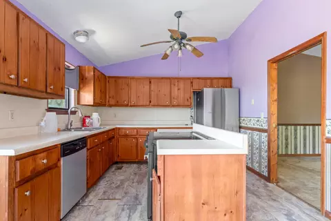 Kitchen - 605 Clearview Dr, Ringgold, GA 30736 photo 1 of 4