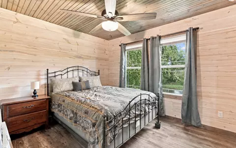 Bedroom - 52 Railroad Rd, Westpoint, TN 38486 photo 1 of 4