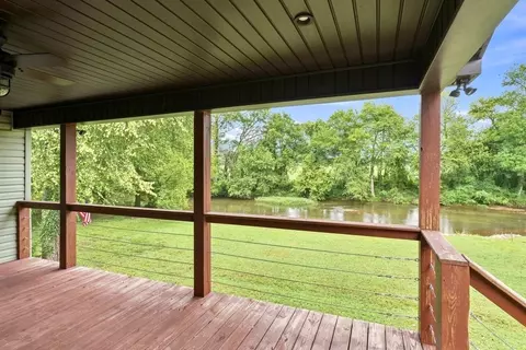 Exterior - 52 Railroad Rd, Westpoint, TN 38486 photo 4 of 5