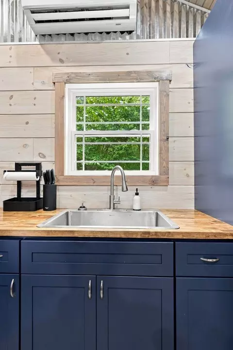 Kitchen - 52 Railroad Rd, Westpoint, TN 38486 photo 6 of 6