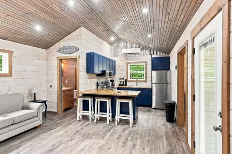 Kitchen - 52 Railroad Rd, Westpoint, TN 38486 photo 1 of 6