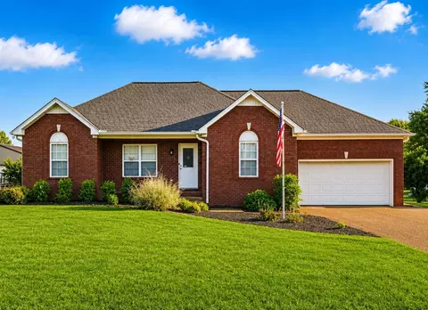 1209 Andrea Ln, Portland, TN 37148