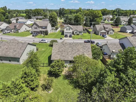 View/Area - 1121 Halverson Dr, Murfreesboro, TN 37128 photo 5 of 7