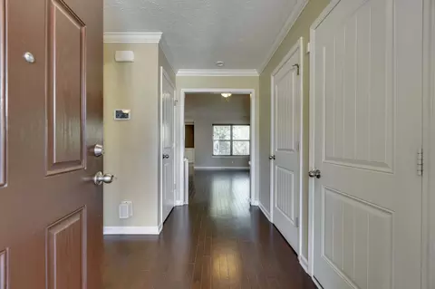 Entry Way - 1121 Halverson Dr, Murfreesboro, TN 37128 photo 1 of 1