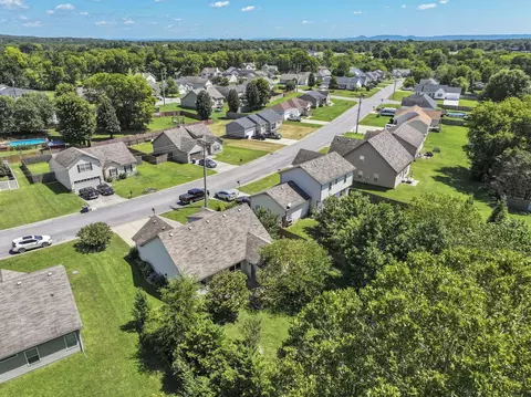 View/Area - 1121 Halverson Dr, Murfreesboro, TN 37128 photo 6 of 7