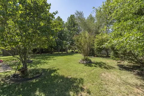 Exterior - 1121 Halverson Dr, Murfreesboro, TN 37128 photo 3 of 8