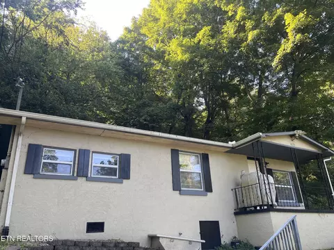 4625 Carver Rd, Knoxville, TN 37918
