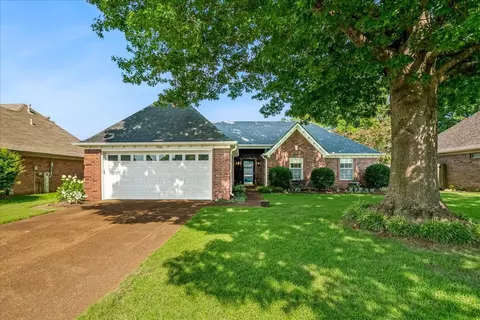 1496 Wolf Hunt Dr, Collierville, TN 38017 photo 2