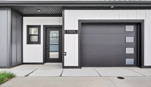 1305 Jonathan Wade Cir, Clarksville, TN 37043