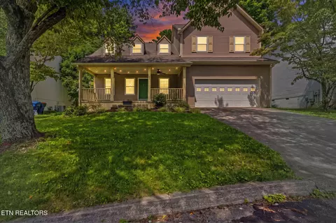 1021 Edenbridge Way, Knoxville, TN 37923