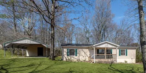 225 W Meadows Ln NE, Cleveland, TN 37312
