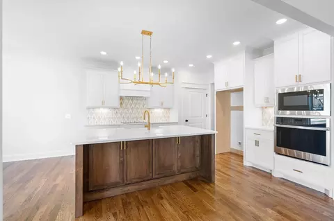 Kitchen - 2511 Colleen Dr, Murfreesboro, TN 37128 photo 2 of 5