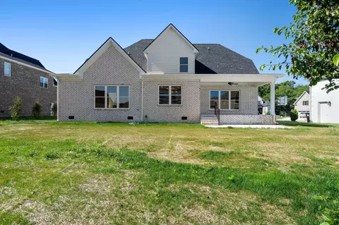 Exterior - 2511 Colleen Dr, Murfreesboro, TN 37128 photo 7 of 10