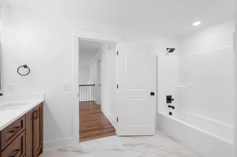 Entry Way - 2511 Colleen Dr, Murfreesboro, TN 37128 photo 6 of 6