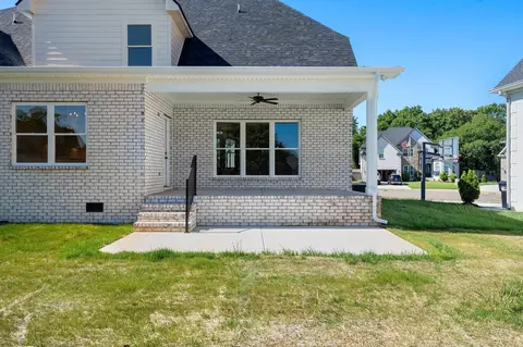 Exterior - 2511 Colleen Dr, Murfreesboro, TN 37128 photo 9 of 10