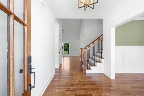 Entry Way - 2511 Colleen Dr, Murfreesboro, TN 37128 photo 2 of 6