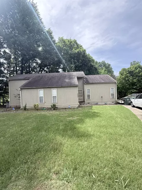 2681 Hornbeam Rd, Memphis, TN 38127