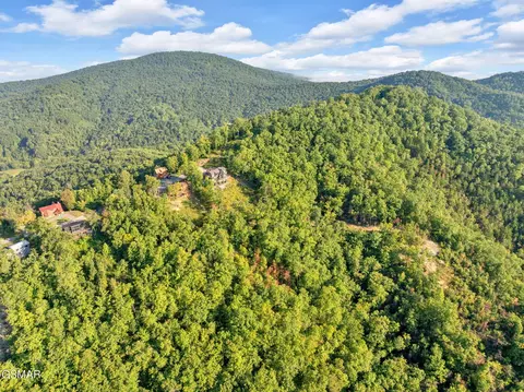 1 Shell Mountain Rd, Sevierville, TN 37876 photo 17
