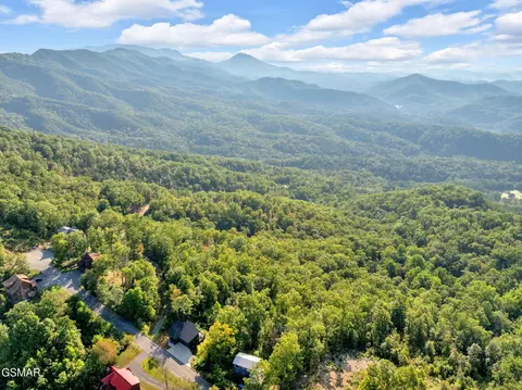 1 Shell Mountain Rd, Sevierville, TN 37876 photo 8