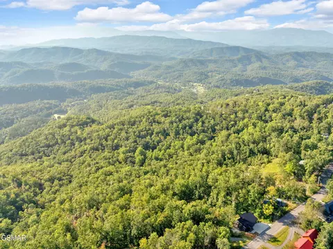 1 Shell Mountain Rd, Sevierville, TN 37876 photo 12