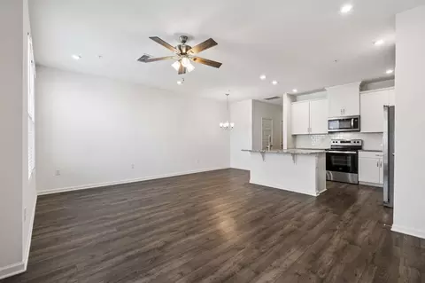 Living - 3308 Deerchase Cir, Murfreesboro, TN 37129 photo 1 of 4
