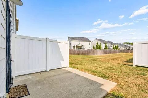 Exterior - 3308 Deerchase Cir, Murfreesboro, TN 37129 photo 4 of 10