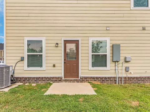Exterior - 400 Masters Way, Dickson, TN 37055 photo 5 of 6